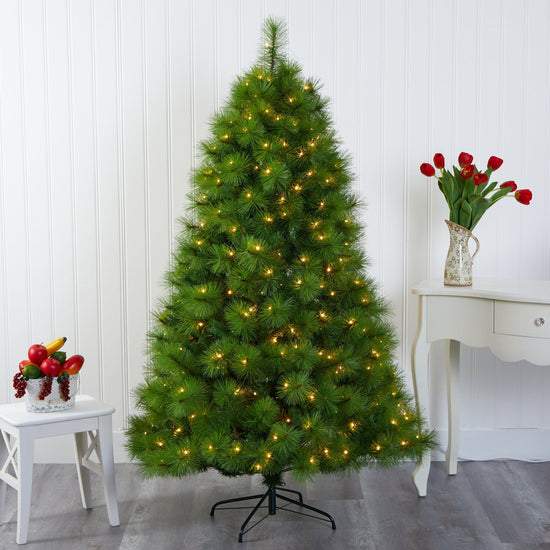 Pohon Natal Ukuran Kecil